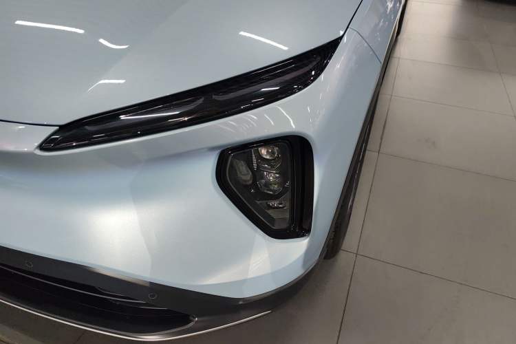 Used Nio ES6 2024 75 kWh Left Front Headlight