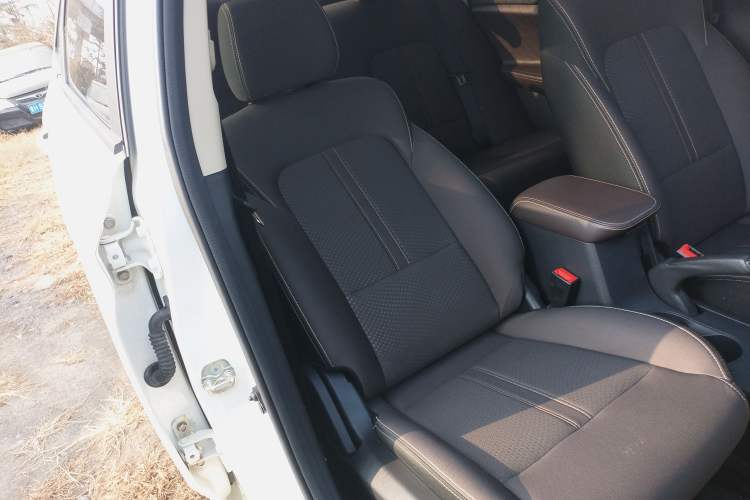 Used Changan Eado DT 2019 1.6L Manual Comfort Model China VI Standard
