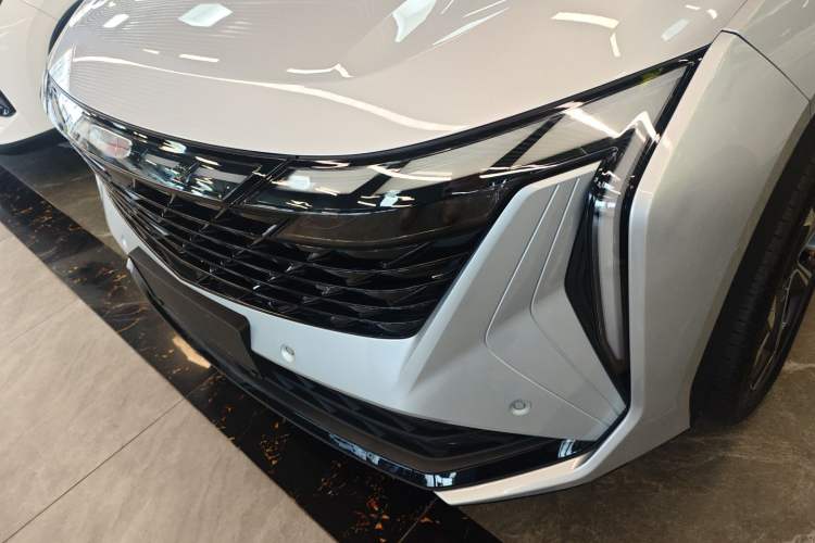 Used Geely Auto FX11 2023 1.5TD DCT Glory Edition