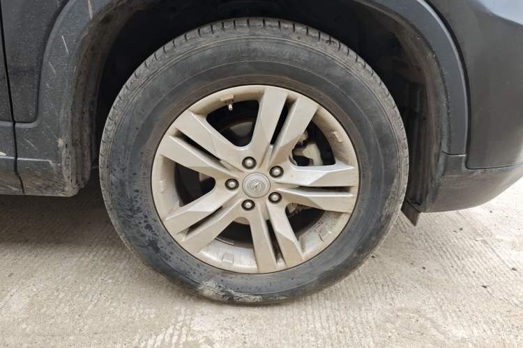 Used CHANGAN CS75 2016 1.8T Automatic Elite Model China V Standard
