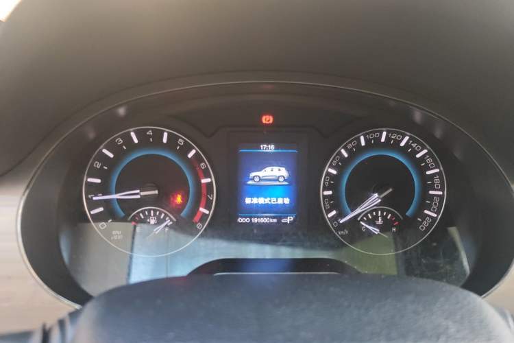 Used Haval H2 2016 Red-Label 1.5T Automatic Two-Wheel Drive Luxury Model
