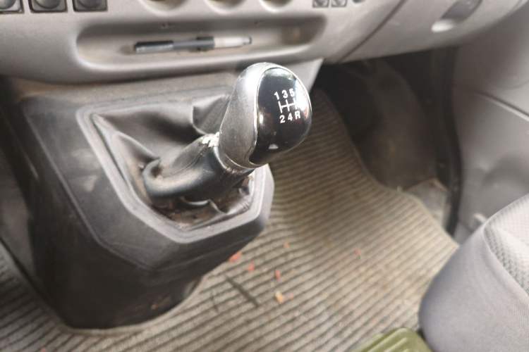 Used JMC Transit 2017 2.8T Commercial Version Long Wheelbase Mid-Roof 6/7/8-Seater JX493 Gear Lever