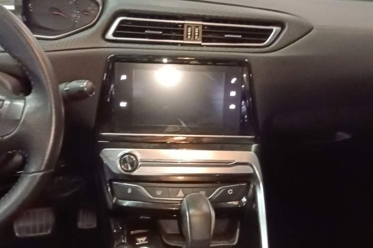 Used Peugeot 308 2016 1.6L Automatic Luxury Edition
