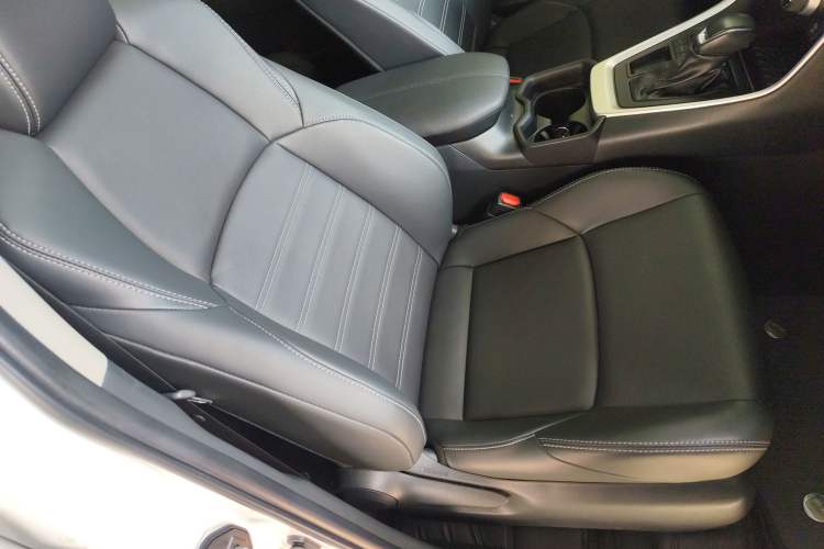 Used Toyota Wildlander 2022 2.0L CVT Two-Wheel Drive Luxury PLUS Edition