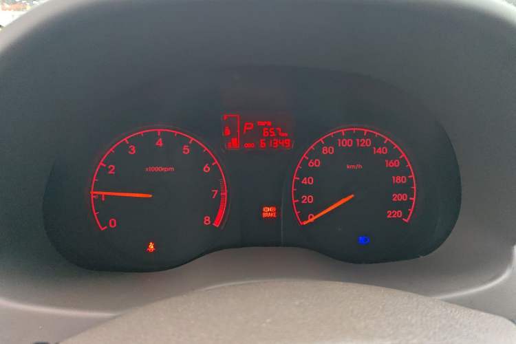Used Hyundai Verna (older generation) 2011 Hatchback 1.4L Automatic Comfort Model GS Instrument Cluster