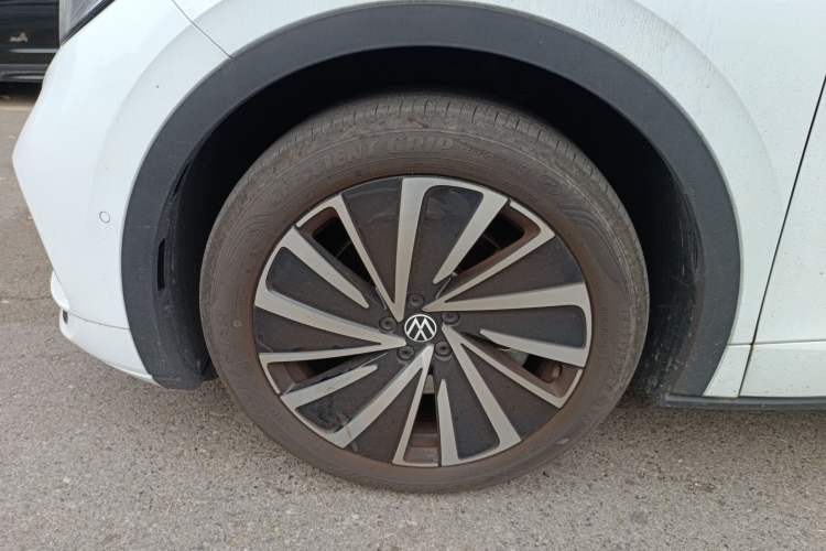 Used Volkswagen ID.4 X 2023 Ultra-Intelligent Long-Range Version