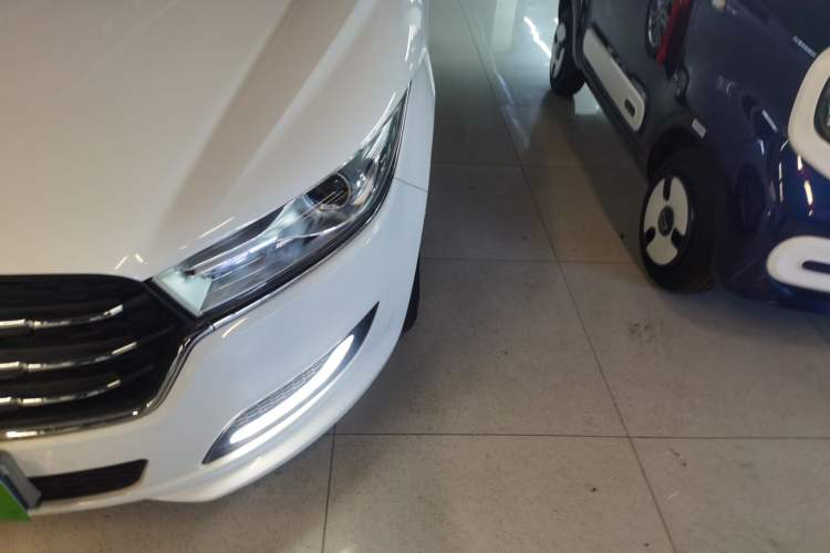 Used Bestune B50 2016 1.6L manual luxury version