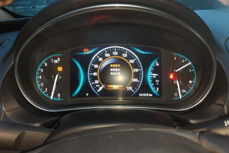 Used Buick Regal 2015 1.6T Elite Tech Model Instrument Cluster