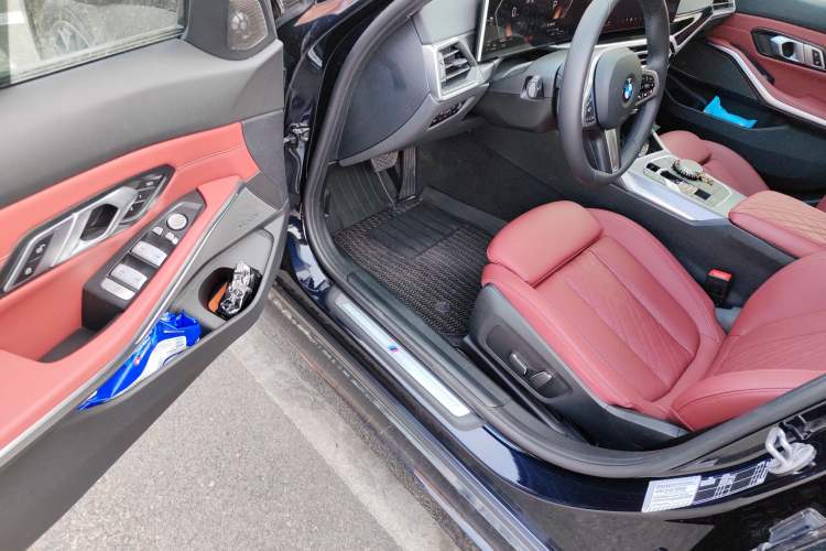 Used BMW 3 Series 2024 325i M Sport Night Edition Package