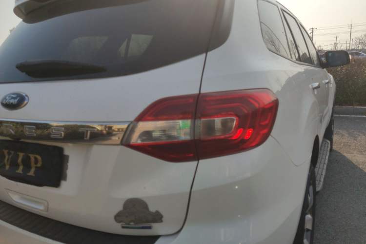 Used Ford Everest 2017 2.0T Gasoline Automatic 4x4 Flagship Edition 7 Seats
