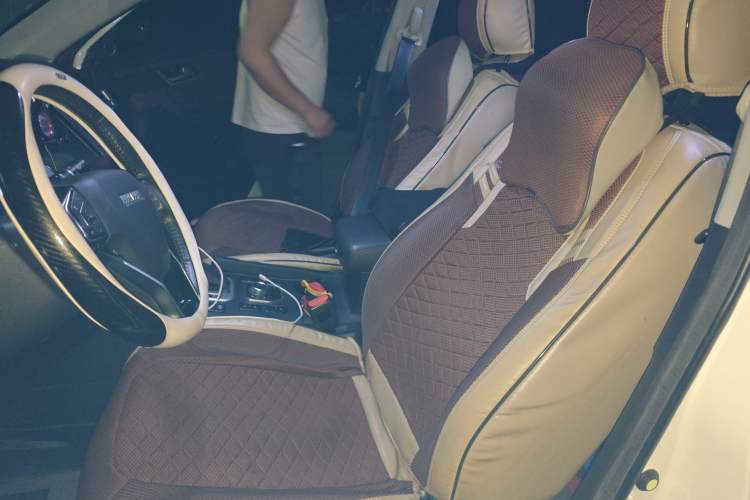 Used Haval H6 Coupe 2019 1.5T Automatic Two-Wheel Drive Luxury Smart Connectivity Version China V Standard