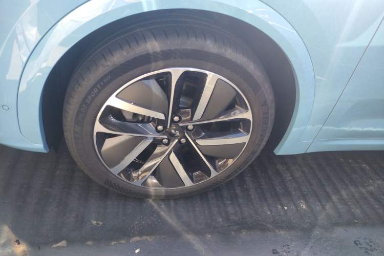 Used Li Auto L7 2024 Ultra Model
