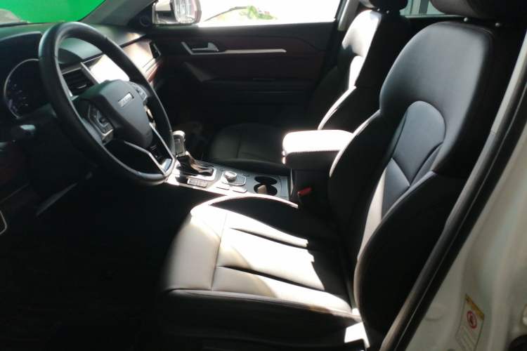 Used Haval H6 Coupe 2018 Red-Label 1.5T Automatic Two-Wheel Drive Luxury Model
