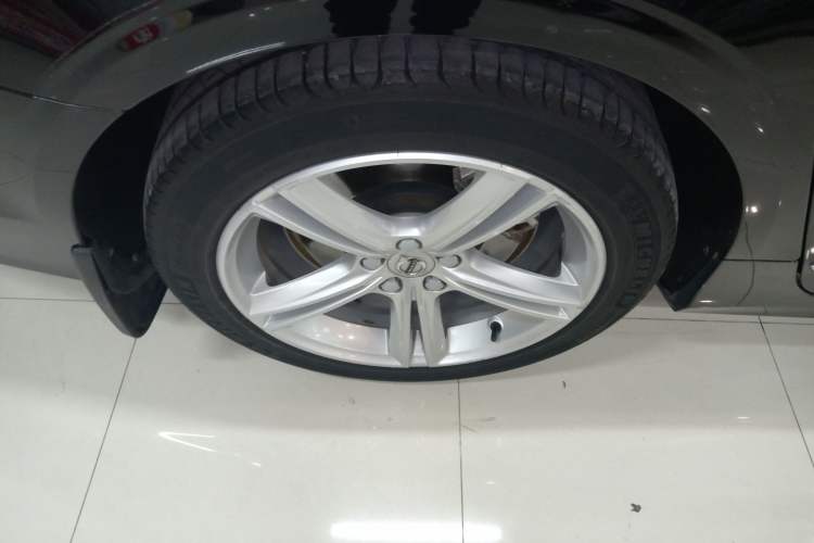 Used Volvo S90 2019 T5 Zhiyuan Edition
