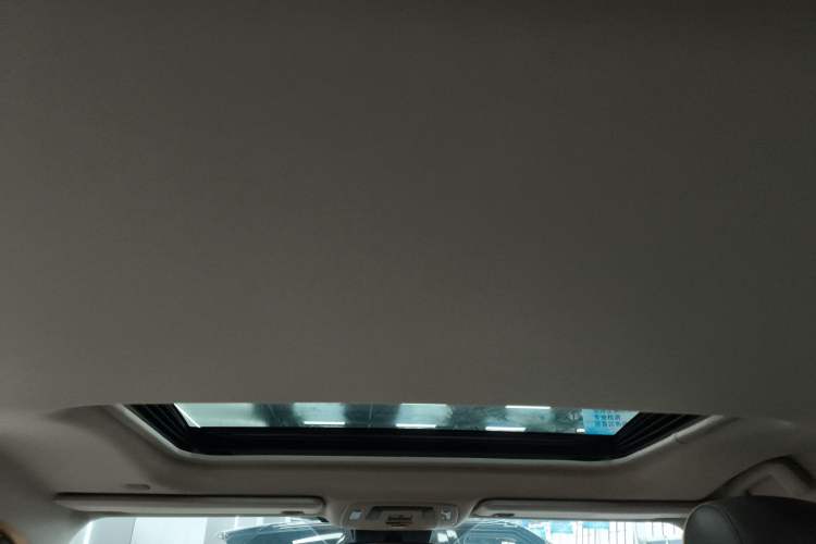 Used Toyota Granvia 2023 2.5L Hybrid Comfort Edition