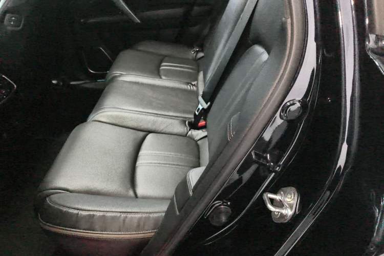 Used Honda Avancier 2020 370TURBO Four-Wheel Drive Supreme Edition Left Rear Seat