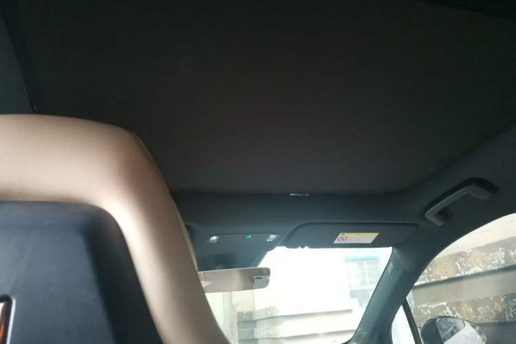 Used Lynk & Co Z20 2025 530 km Range Rear-Wheel Drive Max
