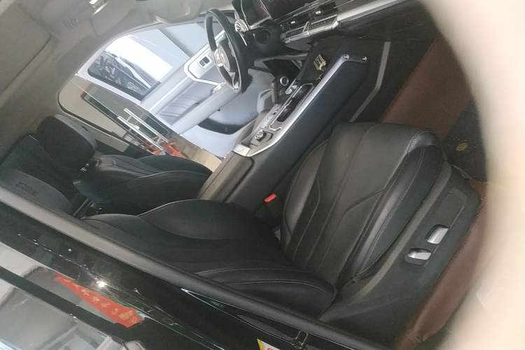 Used Tank 400 New Energy 2023 Hi4-T Super Edition Right Front Seat