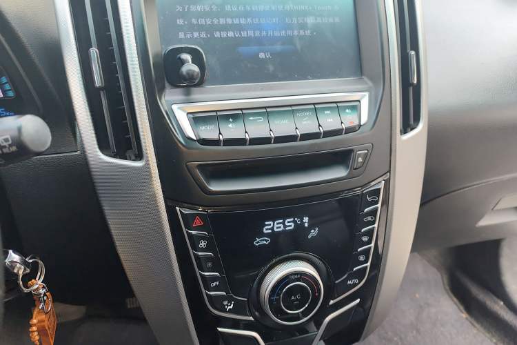 Used Luxgen U6 SUV 2014 1.8T Fashion Edition
