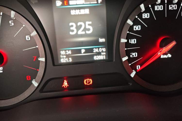 Used GAC Trumpchi GA6 2016 235T DCT Luxury Edition Odometer Close Up