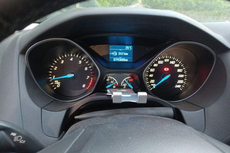 Used Ford Focus 2012 Sedan 1.6L Manual Fashion Edition