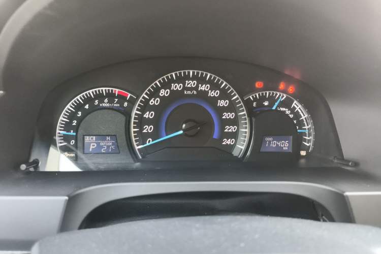 Used Toyota Camry 2015 2.0G Premier Edition Instrument Cluster