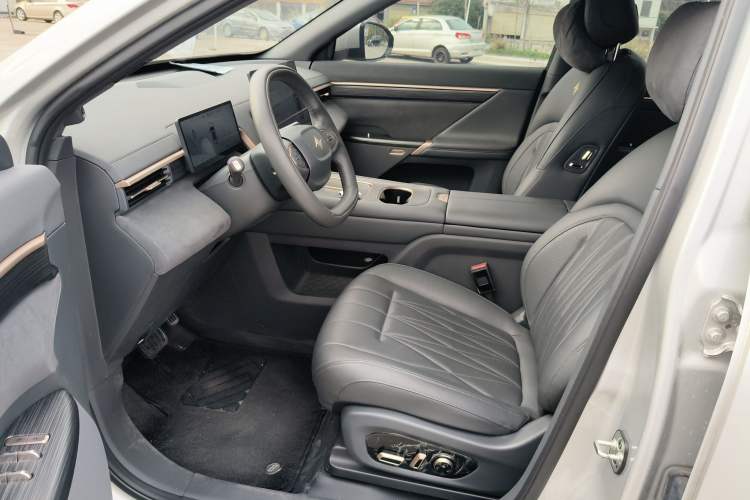 Used Dongfeng eπ eπ008 2025 210 Ultra LikeYi Edition 5-Seater
