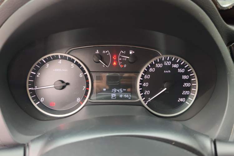 Used Nissan Sylphy 2016 1.6 XL CVT Luxury Edition Instrument Cluster