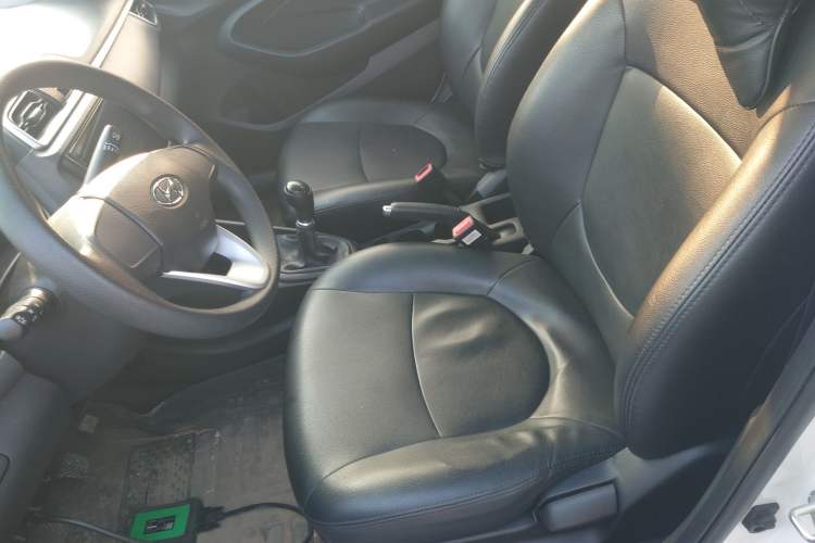 Used Hyundai Verna (older generation) 2020 1.4L Manual GL Refreshed Edition