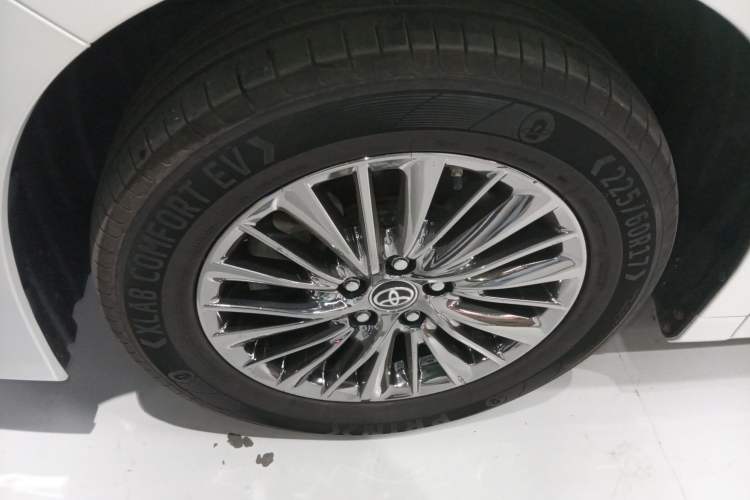 Used Toyota Alphard 2020 Dual-Engine 2.5L Prestige Edition