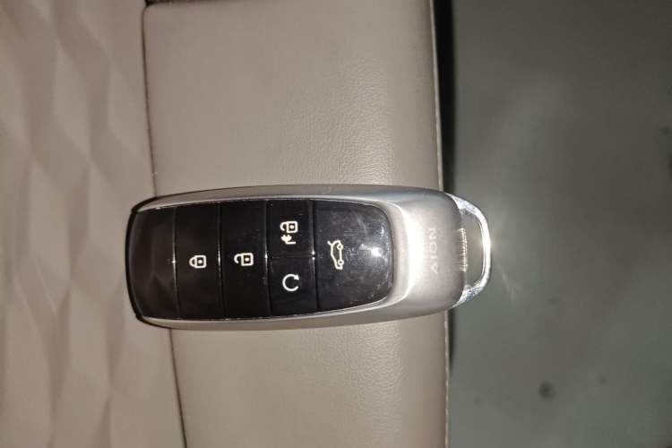 Used AION Y 2022 70 Tech Edition Lithium Iron Phosphate
