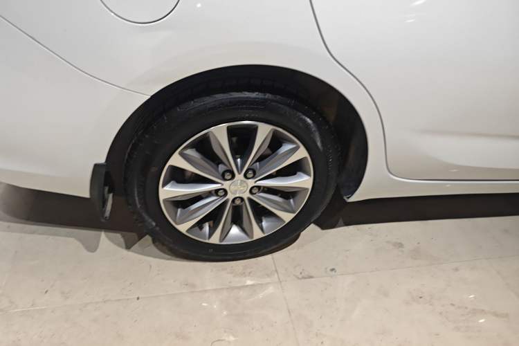 Used Chevrolet Monza 2020 320 Automatic Enjoyment Edition