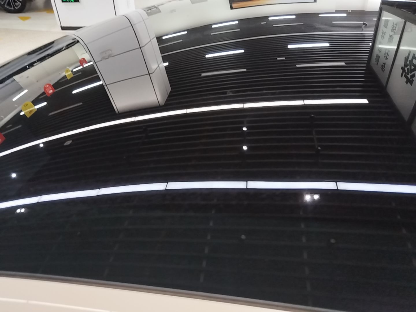 XPeng MONA M03 2024 620 with Ultra-Long Range — снимка 7