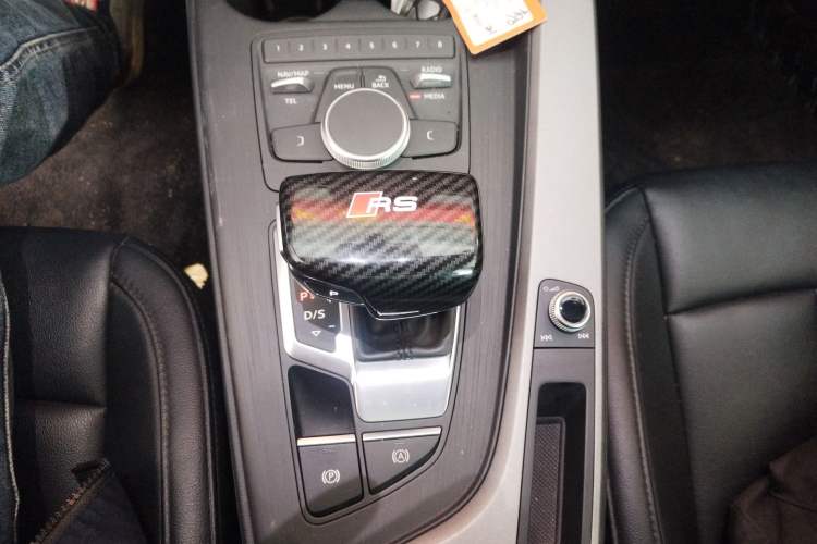 Used Audi A4L 2018 30th Anniversary Edition 40 TFSI Trendy Model
