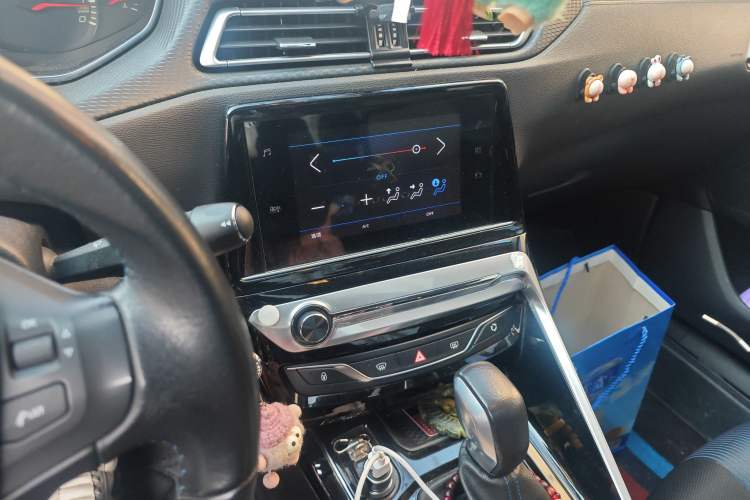 Used Peugeot 308 2018 1.6L Automatic Luxury Edition
