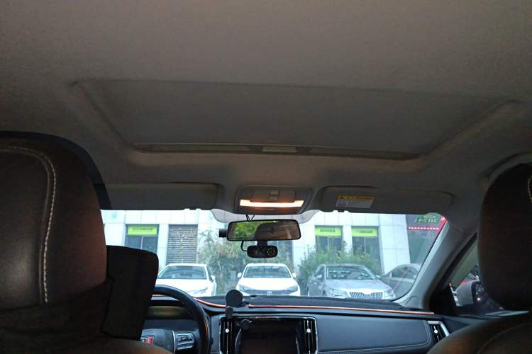 Used Roewe i6 New Energy 2017 45T Hybrid Connect & Smart Enjoyment Edition