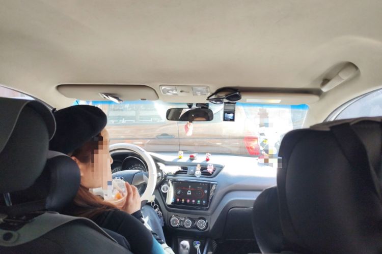 Used Kia K2 2015 Sedan 1.4L MT GLS
