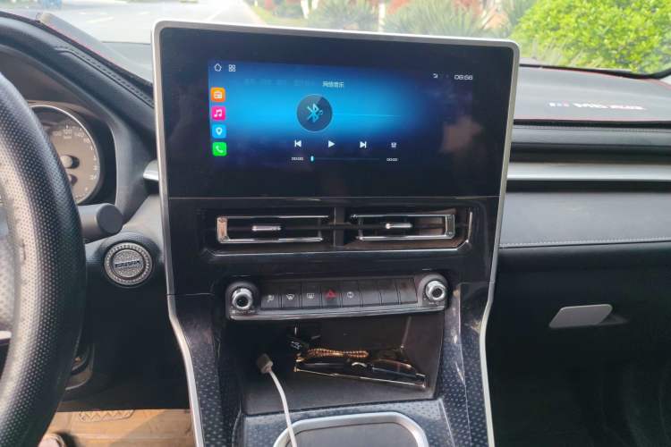 Used Haval M6 2021 PLUS 1.5T DCT Elite Smart Connectivity Model
