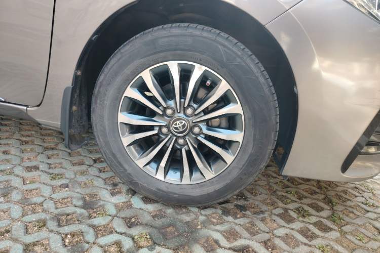 Used Toyota Corolla 2017 Revised Version 1.2T S-CVT GL-i
