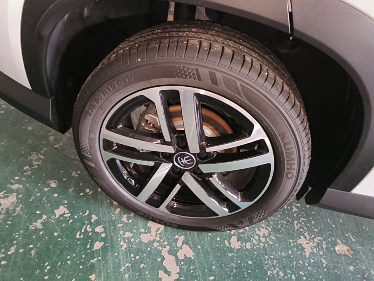 BYD Song L DM-i 2026 Model 130KM Superior Version — снимка 11
