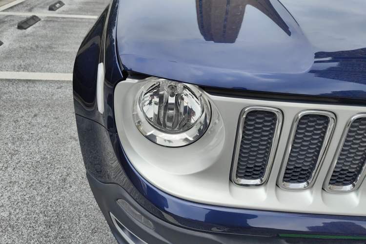 Used Jeep Renegade 2018 Connected Large Screen Version 180T Automatic High-Energy Edition
