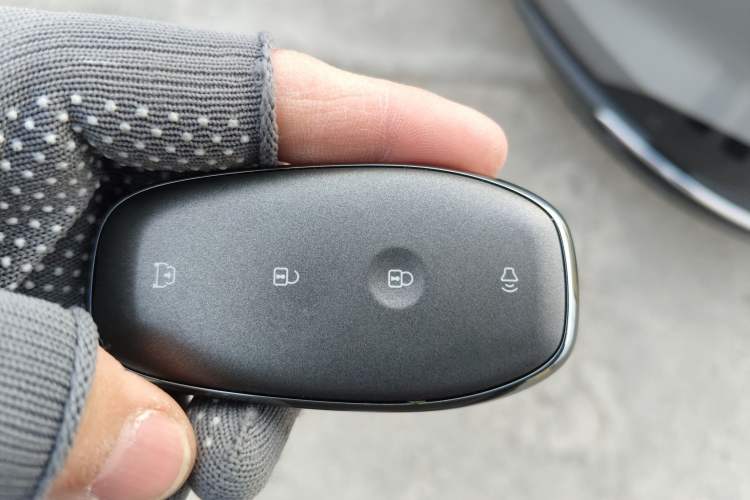 Used Buick L7 2025 Model Aivia