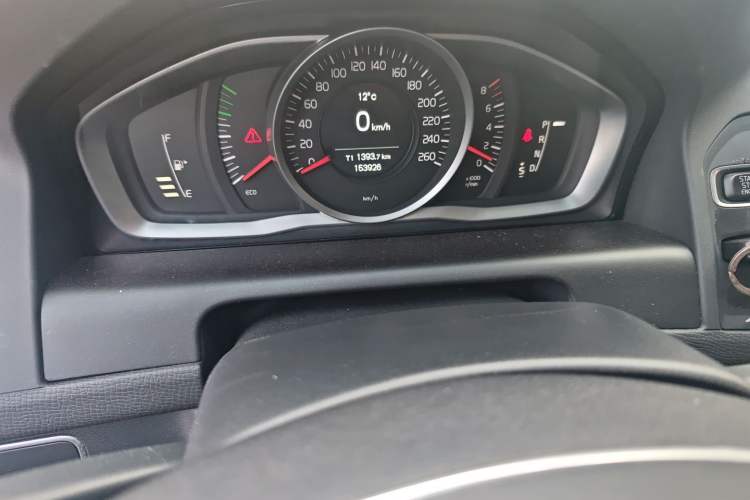 Used Volvo XC60 2014 T5 Zhiyi Edition
