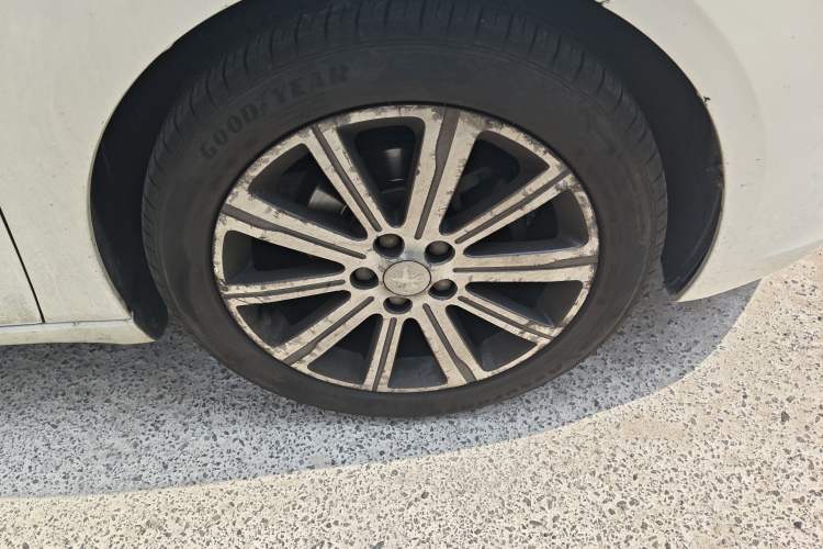 Used Peugeot 408 2014 1.8L Automatic Luxury Edition
