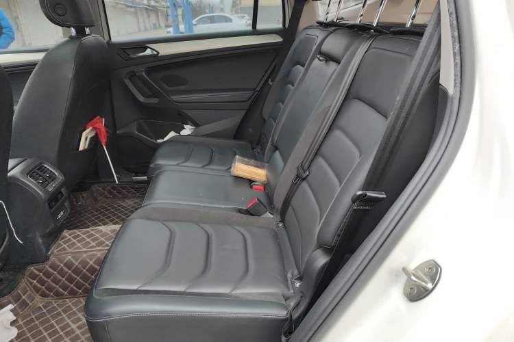 Used Volkswagen Tiguan L 2019 Revised 330TSI Automatic Two-Wheel Drive Smart & Luxury Edition China VI Standard