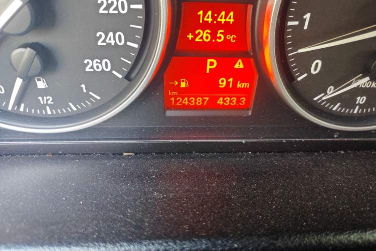 Used BMW X1 2010 xDrive25i
