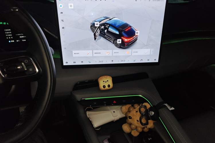 Used Zeekr 001 2024 ME Edition 100 kWh All-Wheel Drive
