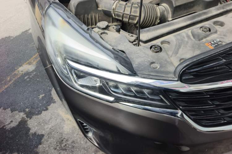 Used Buick GL8 2020 Land Business Class 652T Luxury Model
