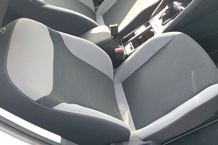 Used Jetta VS7 2023 280TSI Automatic Trend Edition Right Front Seat