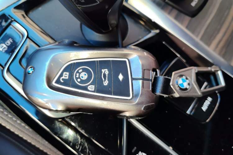 Used BMW 5 Series 2021 530Li xDrive Luxury Package
